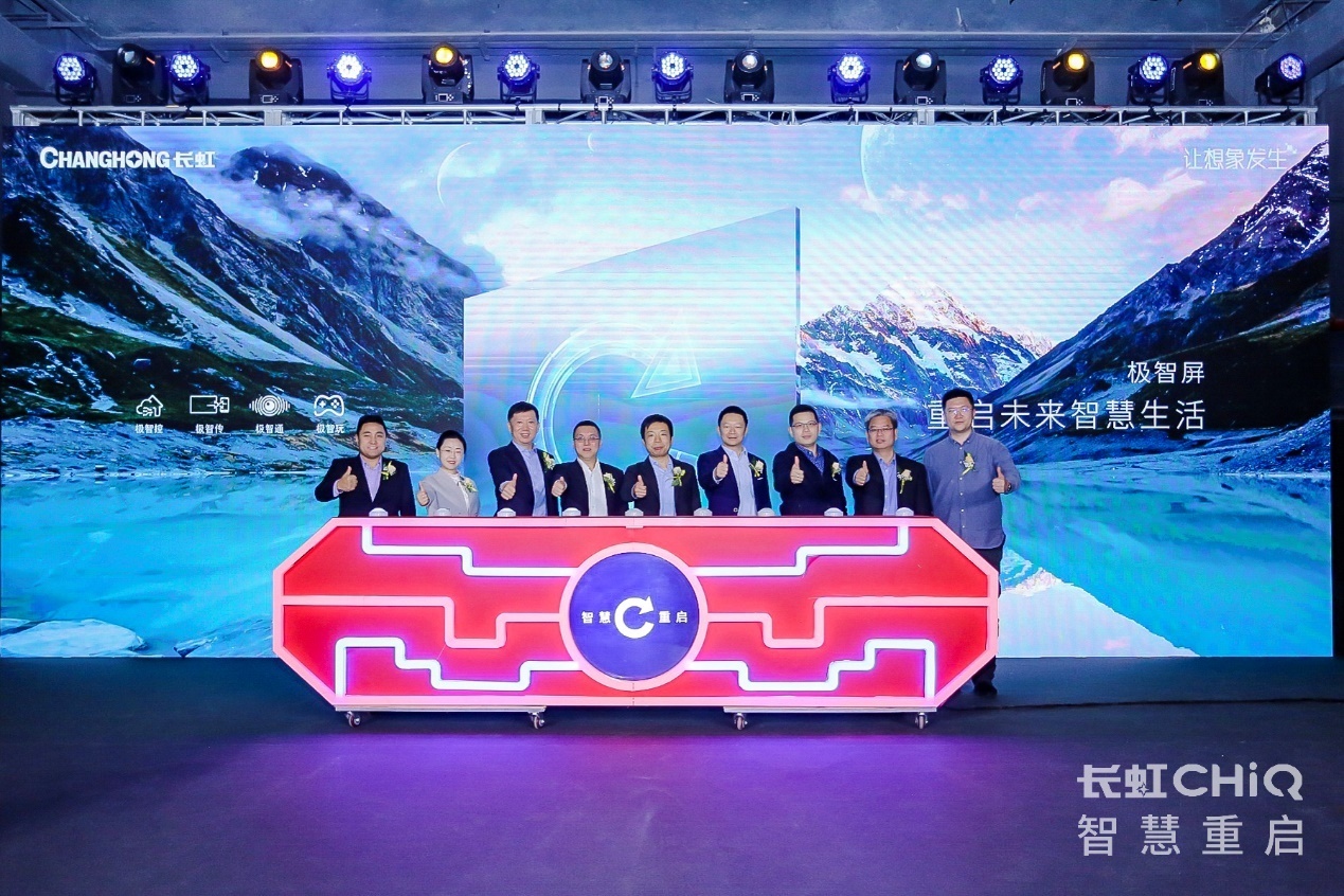 图片包含 室内, 监视器, 屏幕, 水

描述已自动生成