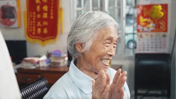 TCL空调以智慧健康空气之名，致“月亮婆婆”的一封情书